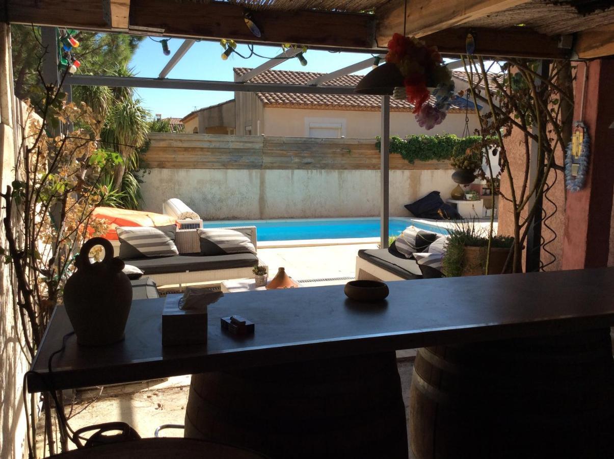 La Milhaud Villa ภายนอก รูปภาพ